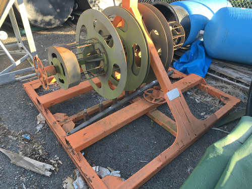 slide-items-3