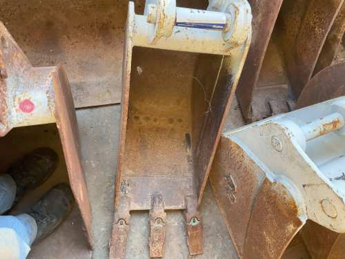slide-items-2