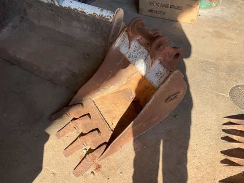 slide-items-1