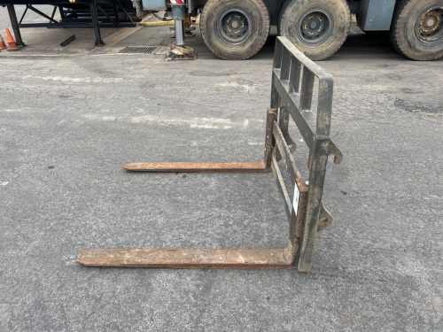 slide-items-3