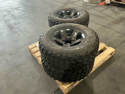 slide-items-2