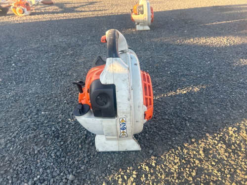 slide-items-3