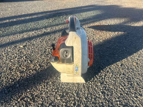slide-items-3