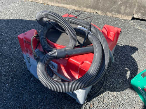 slide-items-4
