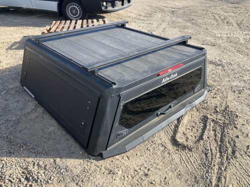 slide-items-0