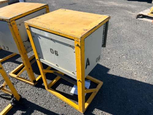 slide-items-1