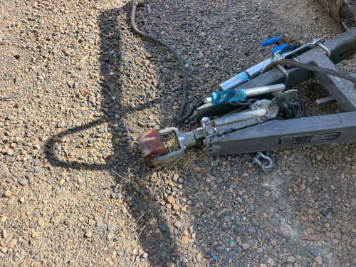 slide-items-3