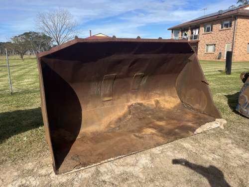 slide-items-0