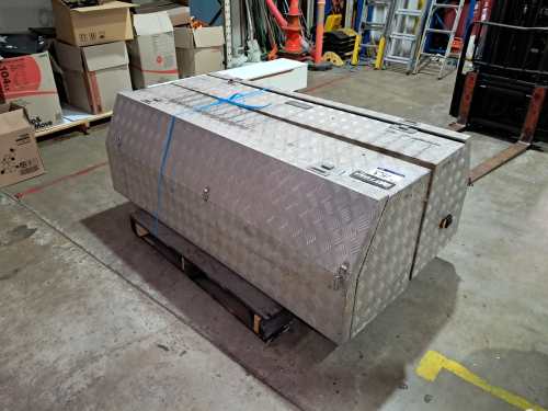 slide-items-3