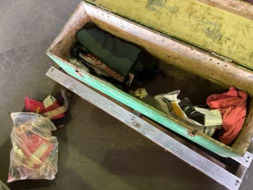 slide-items-3