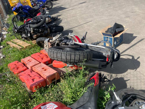 slide-items-3