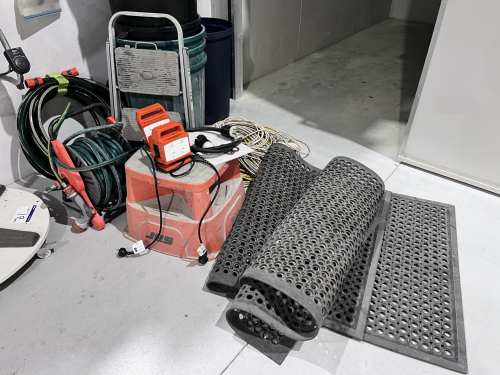 slide-items-1