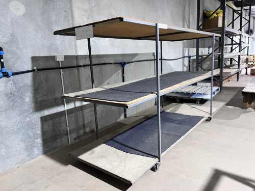 slide-items-1