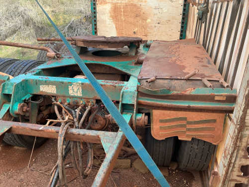 slide-items-3