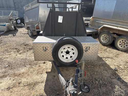 slide-items-1