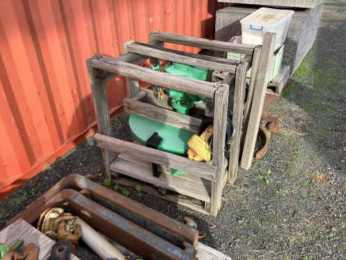 slide-items-0