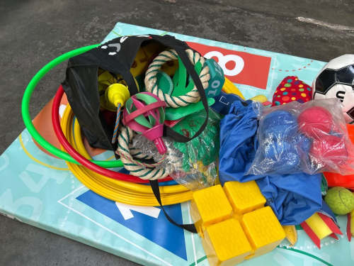 slide-items-3