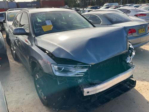 slide-items-0