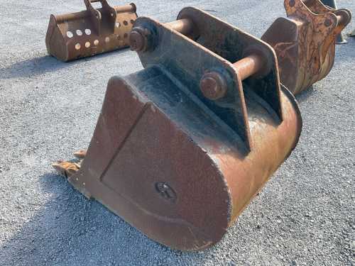 slide-items-3