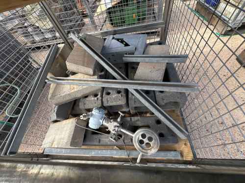 slide-items-1