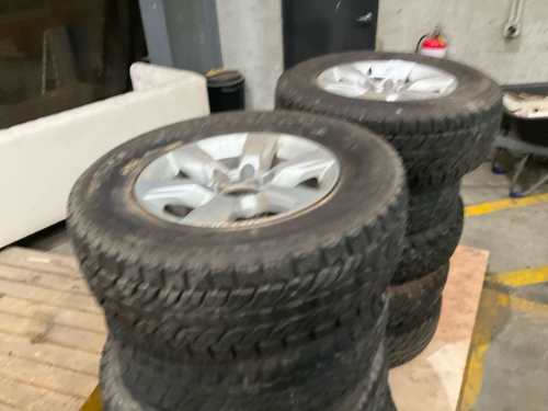 slide-items-4