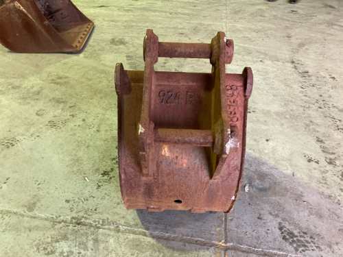 slide-items-3
