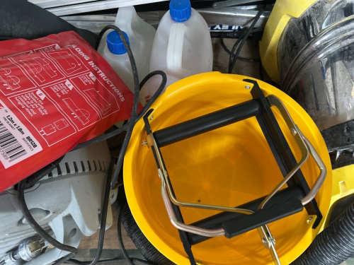 slide-items-2