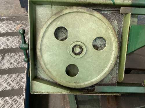 slide-items-3