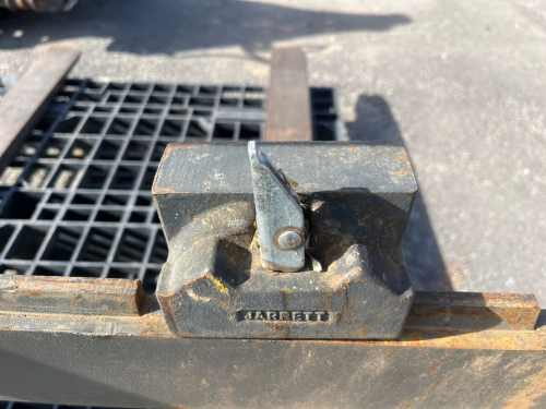 slide-items-4