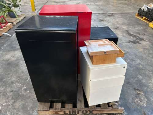 slide-items-1