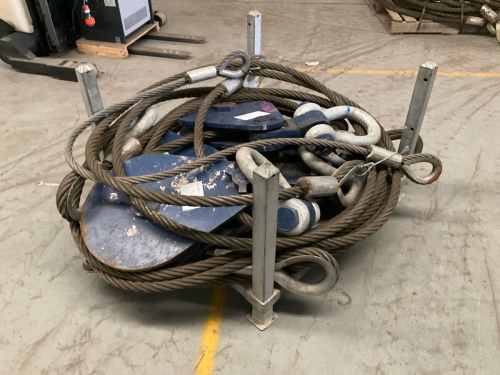 slide-items-3