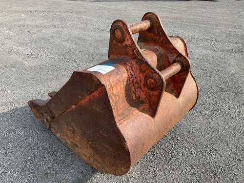 slide-items-3