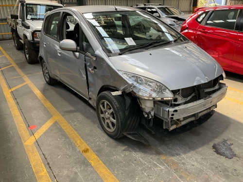 slide-items-0