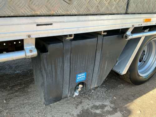 slide-items-0