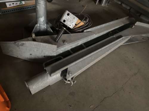 slide-items-2