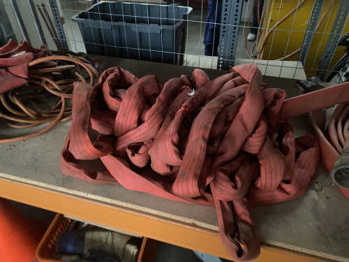 slide-items-1