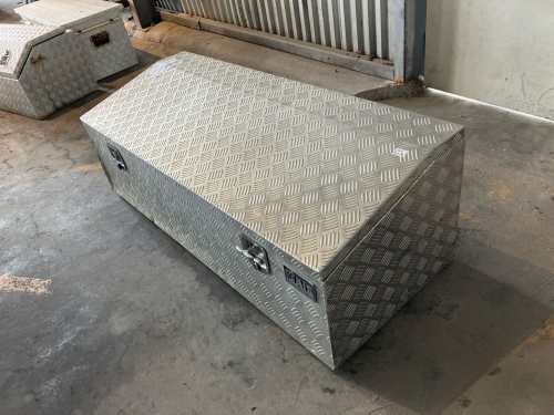 slide-items-4