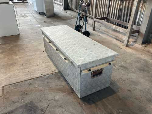 slide-items-4