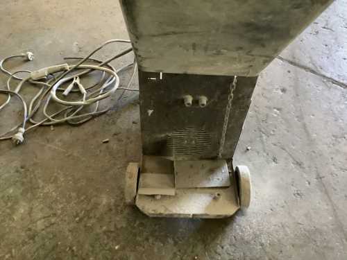 slide-items-3