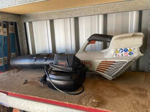 slide-items-0