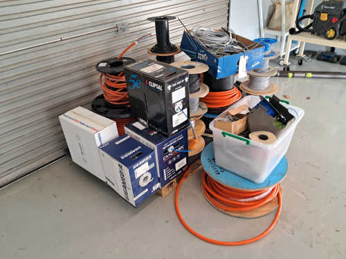 slide-items-1