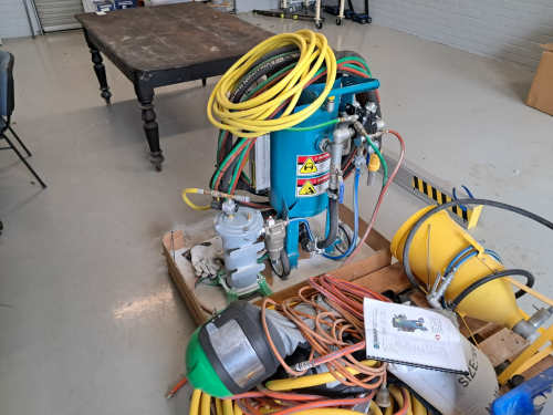 slide-items-2