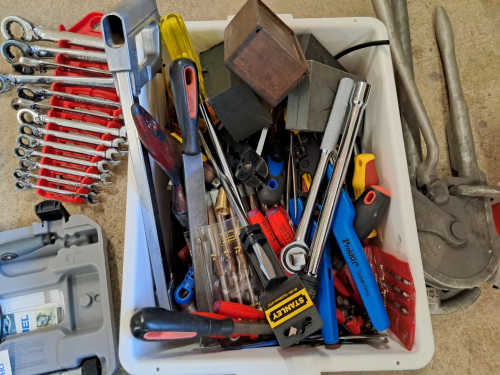 slide-items-4