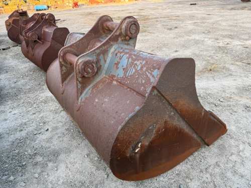 slide-items-3