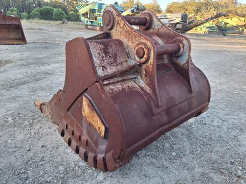 slide-items-2