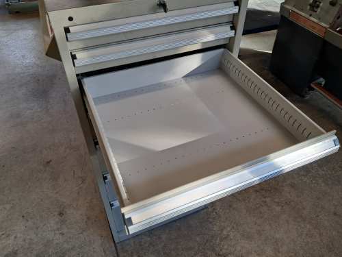 slide-items-1