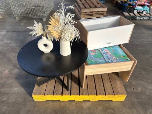 slide-items-3
