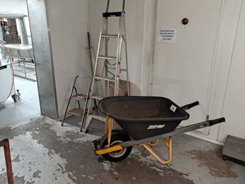 slide-items-0
