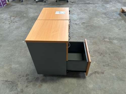 slide-items-3