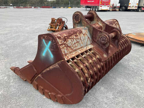 slide-items-3